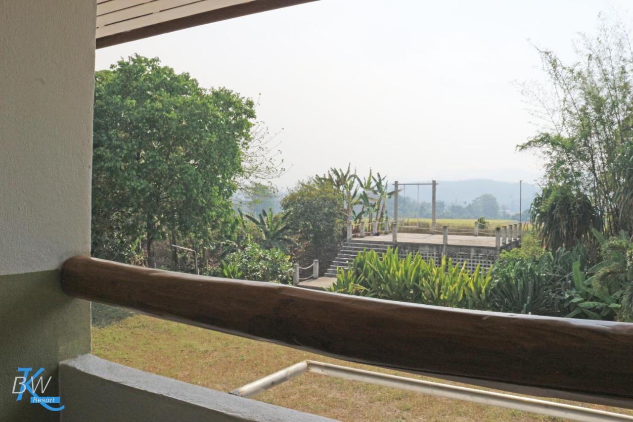 Baan Khue Wieng Resort Mae Sariang Eksteriør bilde