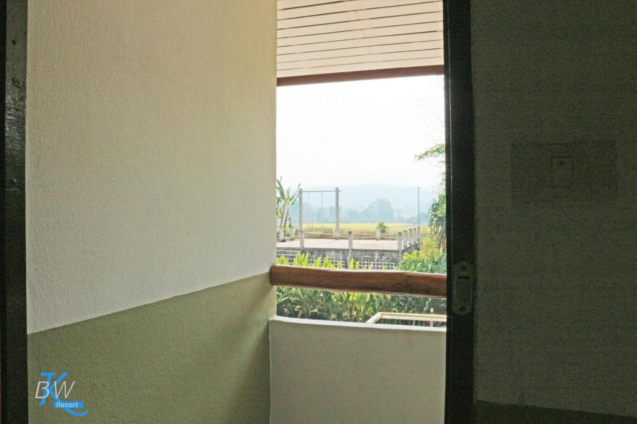Baan Khue Wieng Resort Mae Sariang Eksteriør bilde