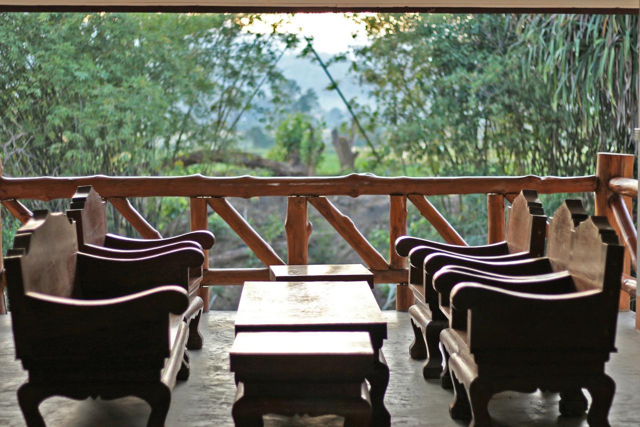 Baan Khue Wieng Resort Mae Sariang Eksteriør bilde