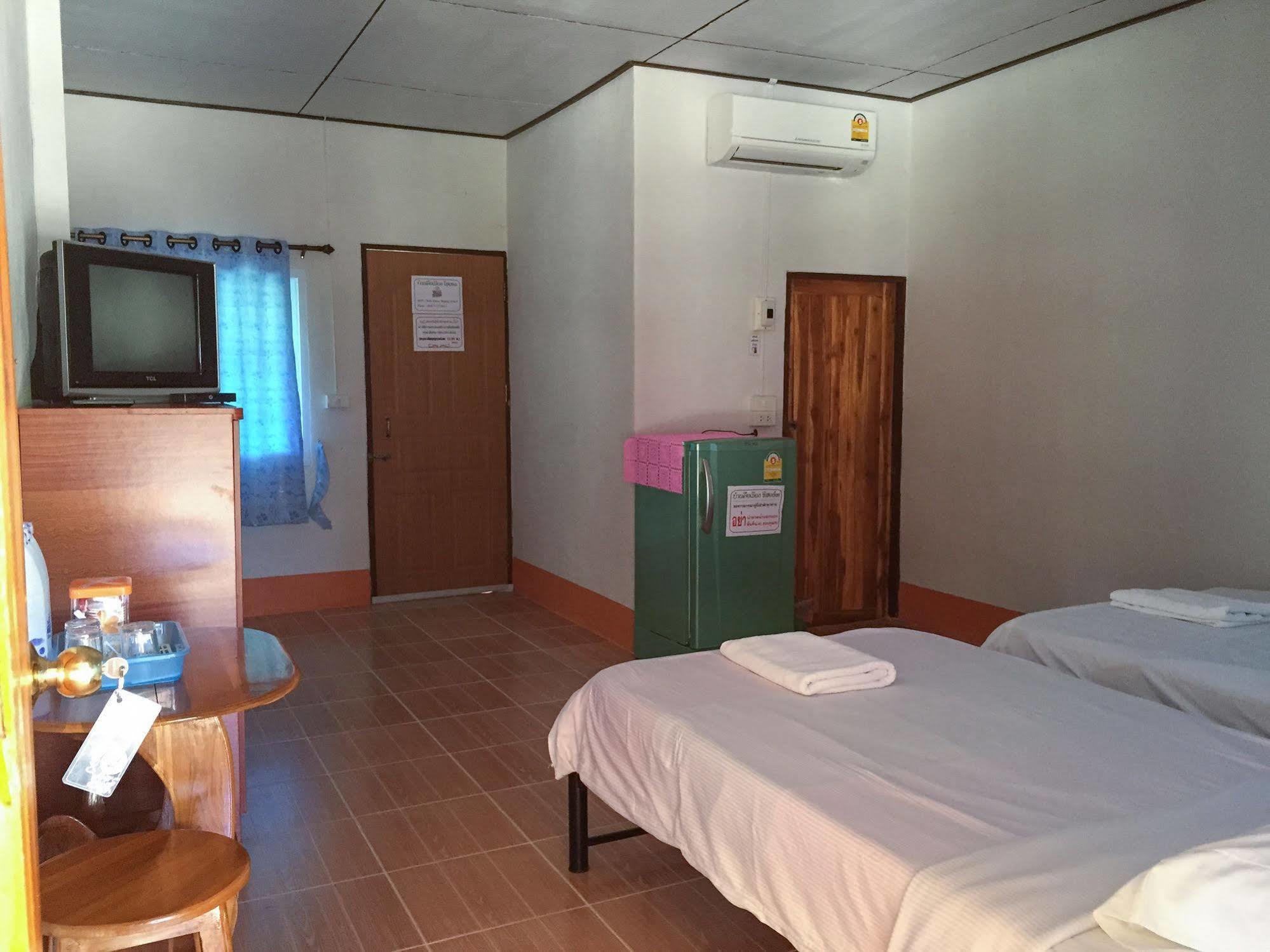 Baan Khue Wieng Resort Mae Sariang Eksteriør bilde