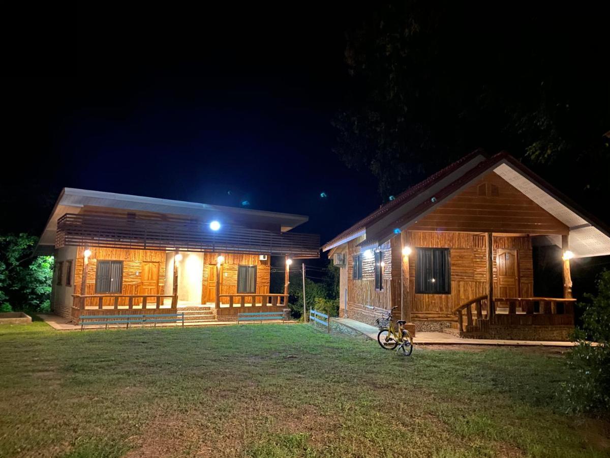 Baan Khue Wieng Resort Mae Sariang Eksteriør bilde
